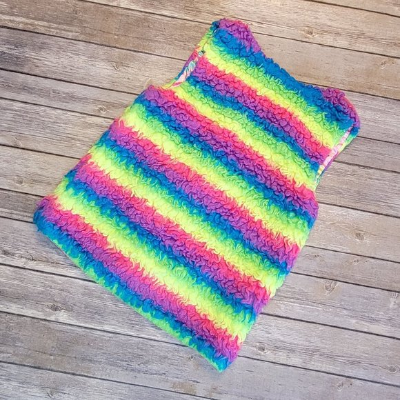 Trolls World Tour Girls Medium Multi-Colored Fuzzy Vest 877 - Picture 2 of 4